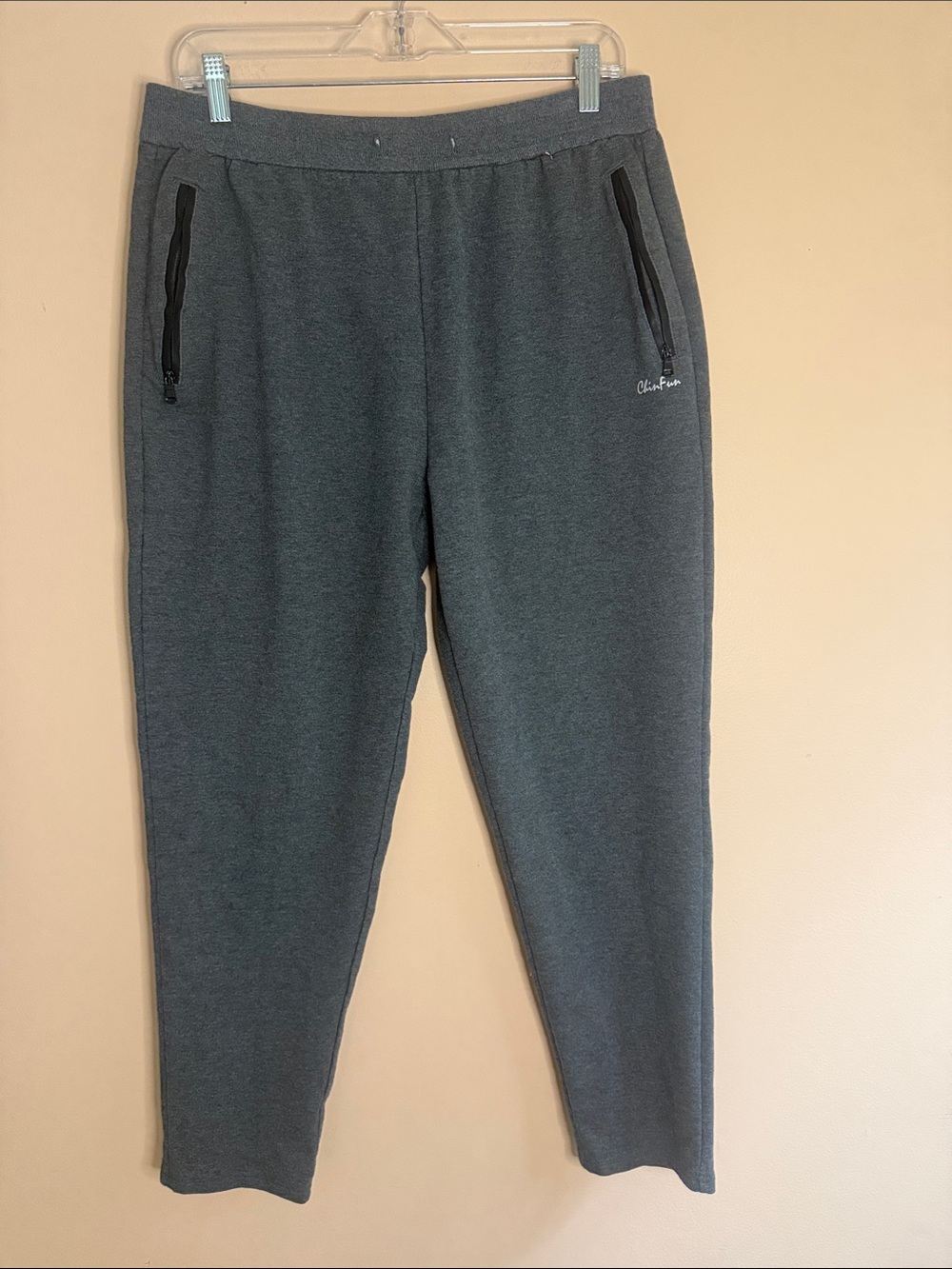 Men's Gray Slim Zip-Pocket Joggers